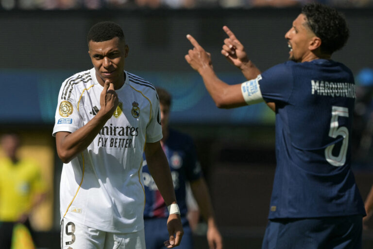 Mbappe bị chế giễu khi PSG liên tục vô địch Champions League