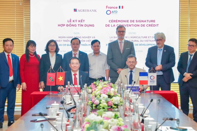 Agribank hợp tác với cơ quan phát triển Pháp