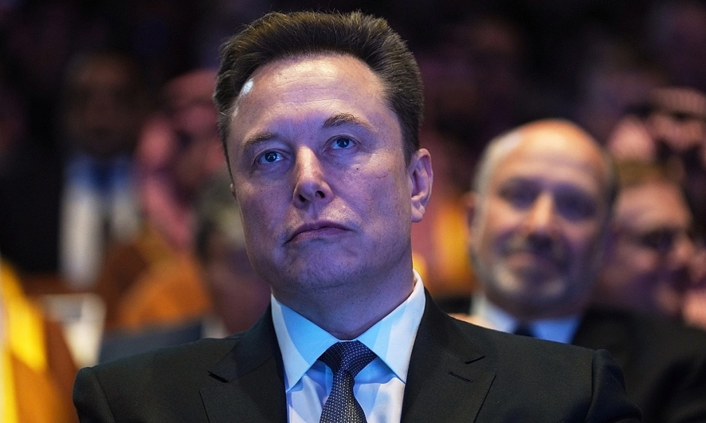 Elon Musk tham dự một diễn đàn đầu tư tại Washington hồi tháng 11/2025. Ảnh: AP