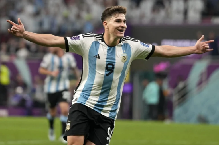 Alvarez: 'World Cup 2026 đặc biệt vì đó là đại hội cuối của Messi'