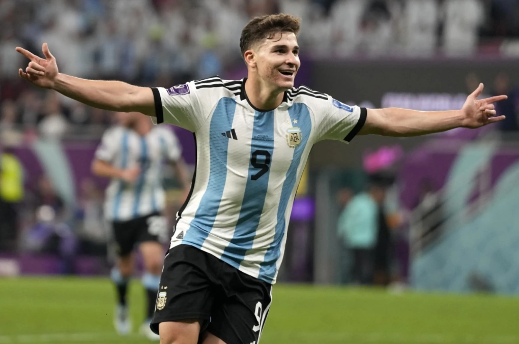 Alvarez: 'World Cup 2026 đặc biệt vì đó là đại hội cuối của Messi'
