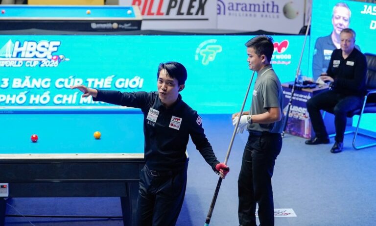Cơ thủ Hồng Thái vào bán kết World Cup carom 3 băng