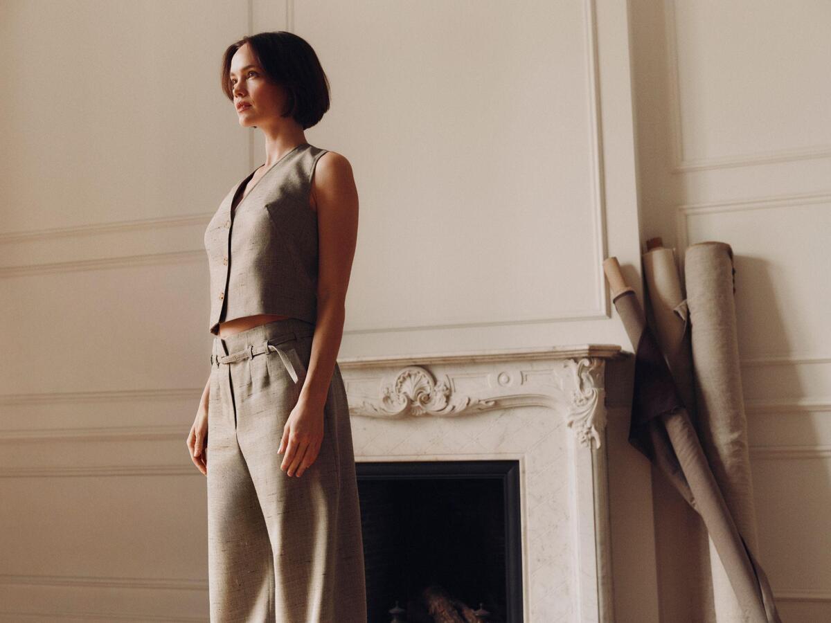 Chiến dịch "Art of Tailoring" cũng phản ánh cách Boss tiếp cận "tailoring" (may đo) theo tinh thần mới - chỉn chu nhưng linh hoạt, sang trọng nhưng vẫn phù hợp nhịp sống hiện đại.