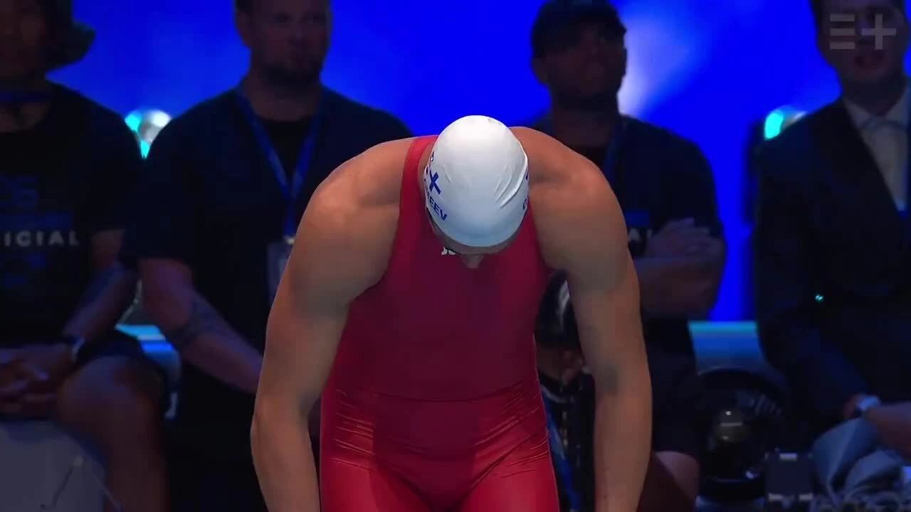 Maximilian Martin phá kỷ lục 50m tự do nam.