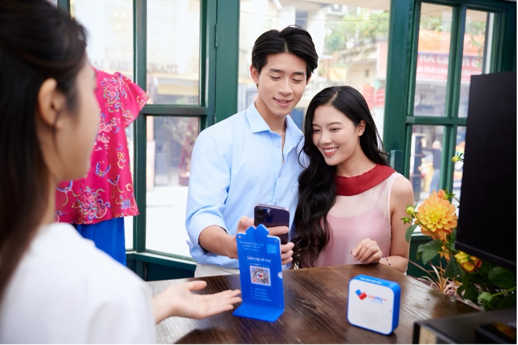 Bộ giải pháp của VNPAY hỗ trợ hộ kinh doanh, doanh nghiệp nộp thuế số thuận tiện, đơn giản. Ảnh: VNPAY