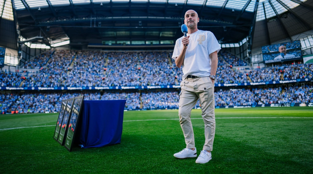 HLV Pep Guardiola phát biểu sau trận Man City thua Aston Villa 1-2 ở vòng 38 Ngoại hạng Anh trên sân Etihad, Manchester, Anh ngày 24/5/2026. Ảnh: Man City
