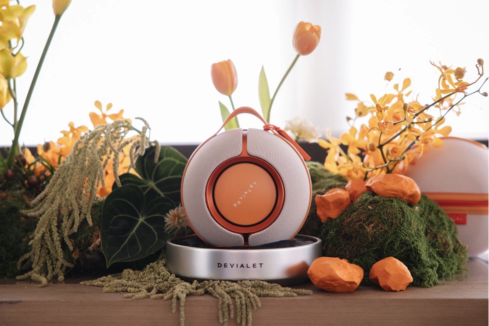 Devialet Mania phối màu Rose Bloom. Ảnh: Tam Sơn