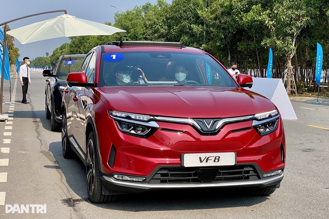 Người mua ô tô điện đón tin vui: Miễn lệ phí trước bạ lần đầu đến năm 2030