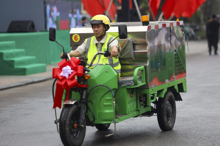 Lập tổ giám sát môi trường cộng đồng ở mỗi khu dân cư