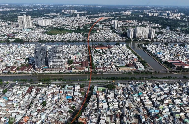 Khu vực cầu đường Bình Tiên đi qua trước ngày khởi công