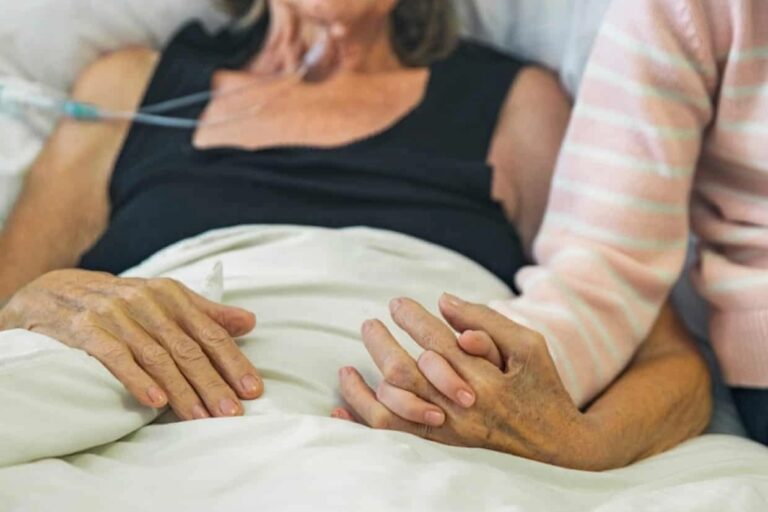 Thuốc thử nghiệm giúp bệnh nhân ung thư tuyến tụy sống lâu gần gấp đôi