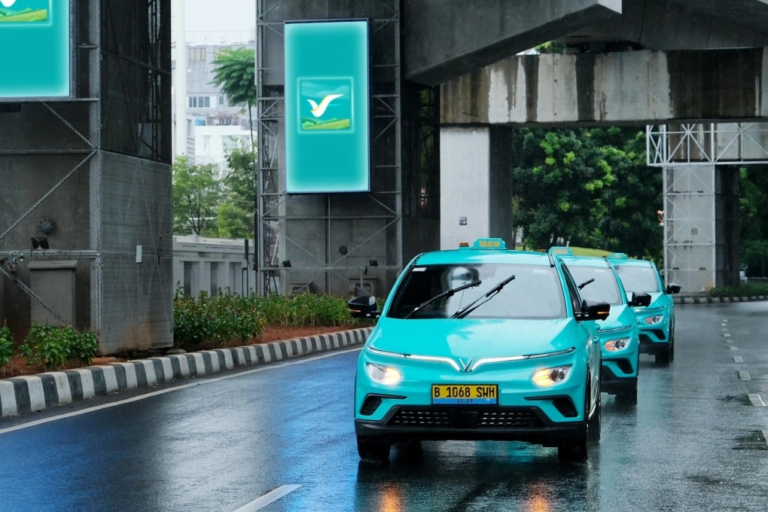 Hãng taxi của ông Phạm Nhật Vượng tăng vốn thêm 10.000 tỷ đồng