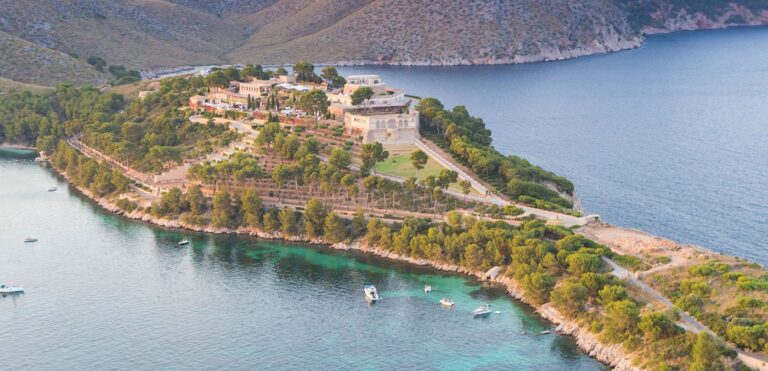 La Fortaleza Mallorca: pháo đài xa hoa của The Night Manager có gì đặc biệt?