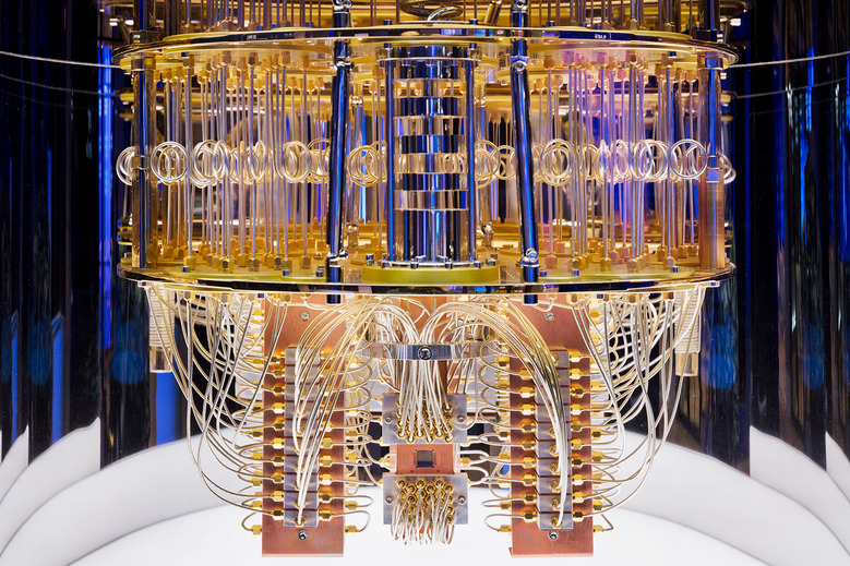 Máy tính lượng tử Quantum System One của IBM. Ảnh: IBM