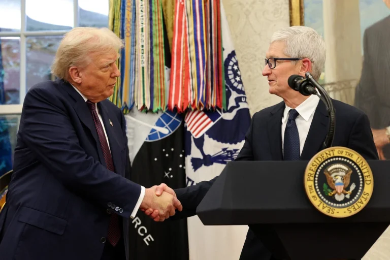 Apple muốn mua RAM từ đối tác nằm trong danh sách đen