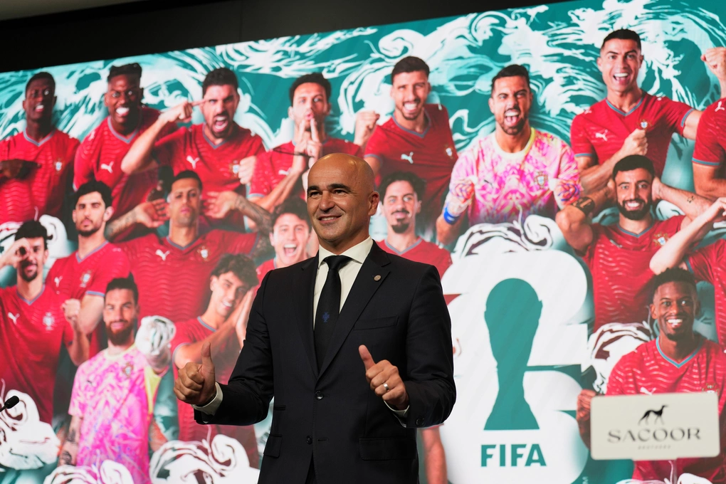 HLV Martinez chia tay tuyển Bồ Đào Nha sau World Cup 2026