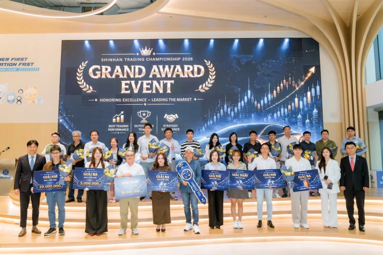 Chứng khoán Shinhan trao giải cuộc thi 'Chứng trường huyền thoại'