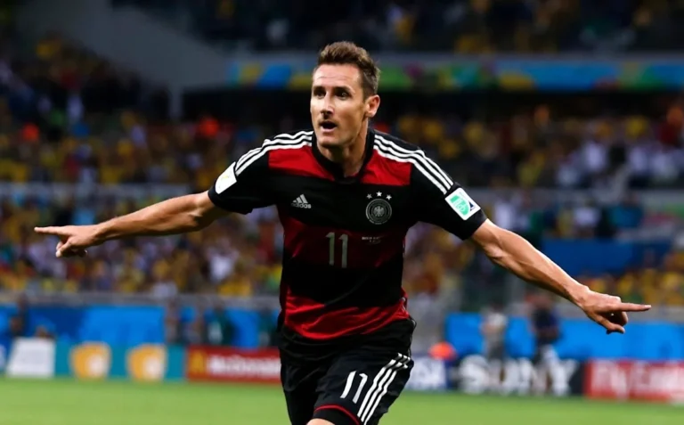 10 cầu thủ vĩ đại nhất lịch sử World Cup