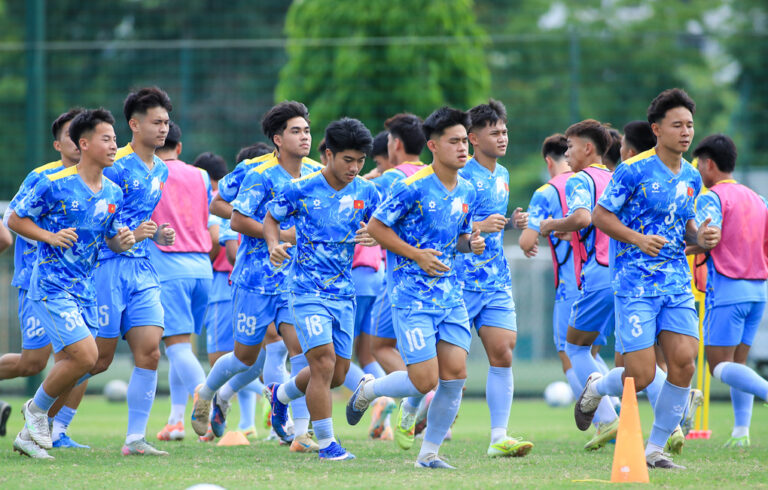 Việt Nam ra quân giải U19 Đông Nam Á