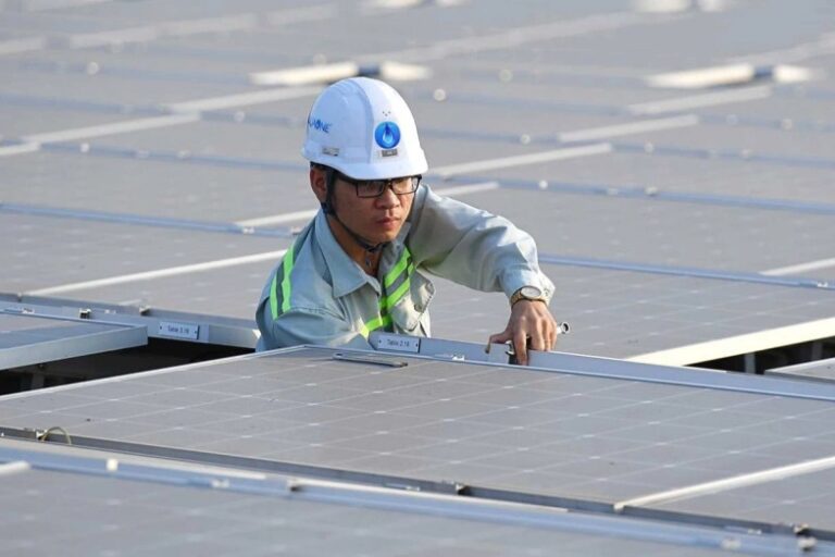 EVN kiến nghị làm rõ hiệu quả điện mặt trời có pin lưu trữ