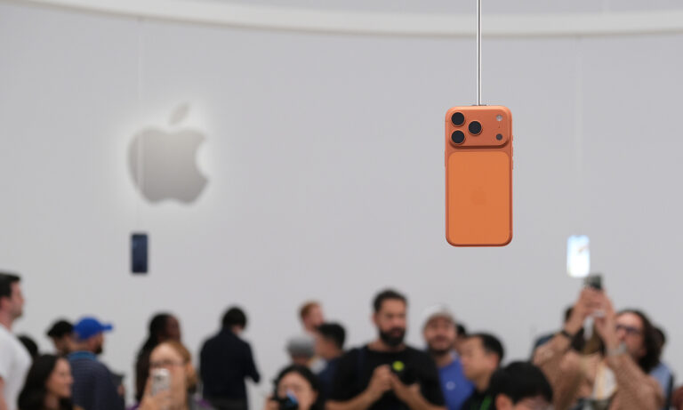 Apple có thể tăng giá iPhone 17 cuối tháng 6