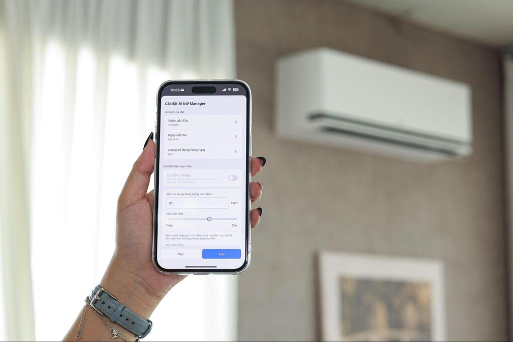 Tính năng kW Manager cùng cảm biến thông minh giúp Dualcool AI tự động tối ưu, tiết kiệm điện năng. Ảnh: LG