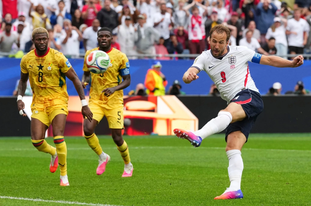 Harry Kane dứt điểm cận thành vọt xà trong trận Anh hòa Ghana 0-0 ở lượt hai bảng L World Cup 2026 trên sân Gillette, Foxborough, Boston, Mỹ ngày 23/6/2026. Ảnh: AP