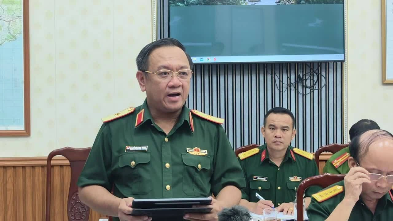 Thiếu tướng Nguyễn Thành Trung nói về các cơ sở để nhận định mộ liệt sĩ ở công viên. Video: Đình Văn