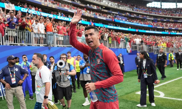 Ronaldo: 'Thật tuyệt nếu gặp Messi ở chung kết World Cup'
