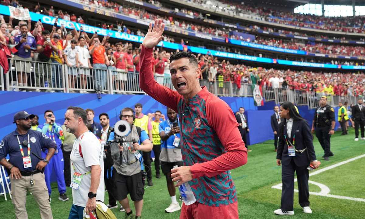 Ronaldo: 'Thật tuyệt nếu gặp Messi ở chung kết World Cup'