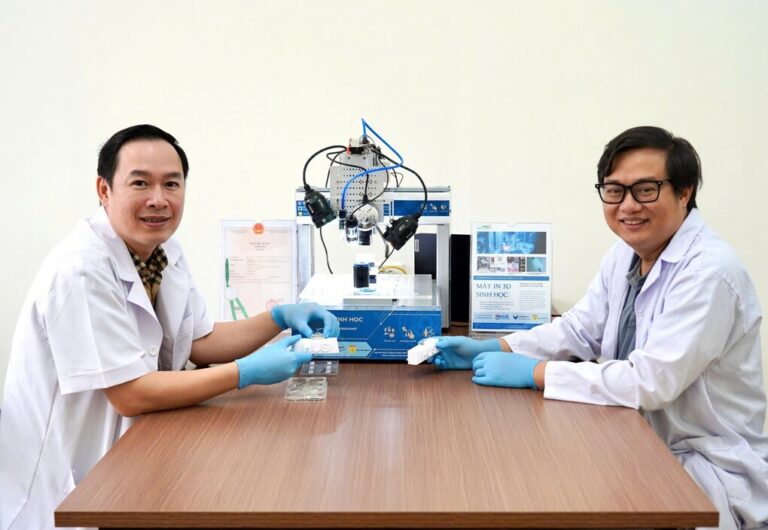 Nhà khoa học Việt làm chủ công nghệ in 3D mạch máu nhân tạo