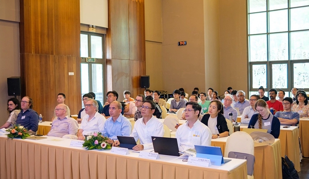 Hội thảo khoa học quốc tế Những tiến bộ mới trong nghiên cứu các hệ điện tử tương quan mạnh tổ chức từ ngày 1-5/6. Ảnh: ICISE