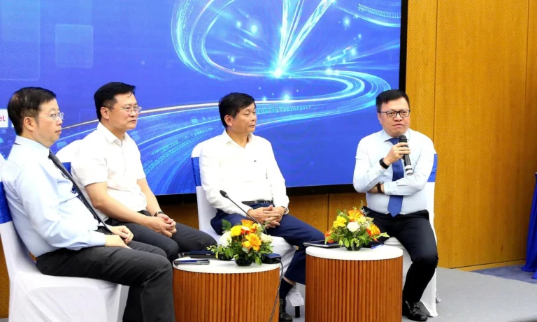 'Tự chủ chiến lược là sống còn với báo chí'