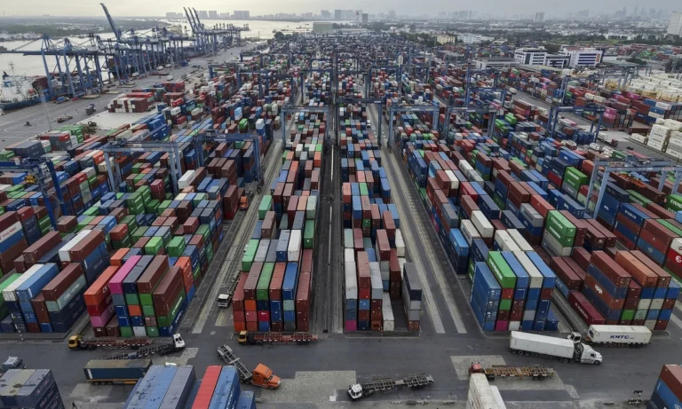 UOB: Niềm tin kinh doanh tại Việt Nam phục hồi mạnh