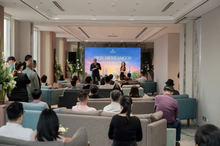 Tổ hợp hội nghị, giải trí trên tầng 23 Sheraton Saigon Grand Opera Hotel
