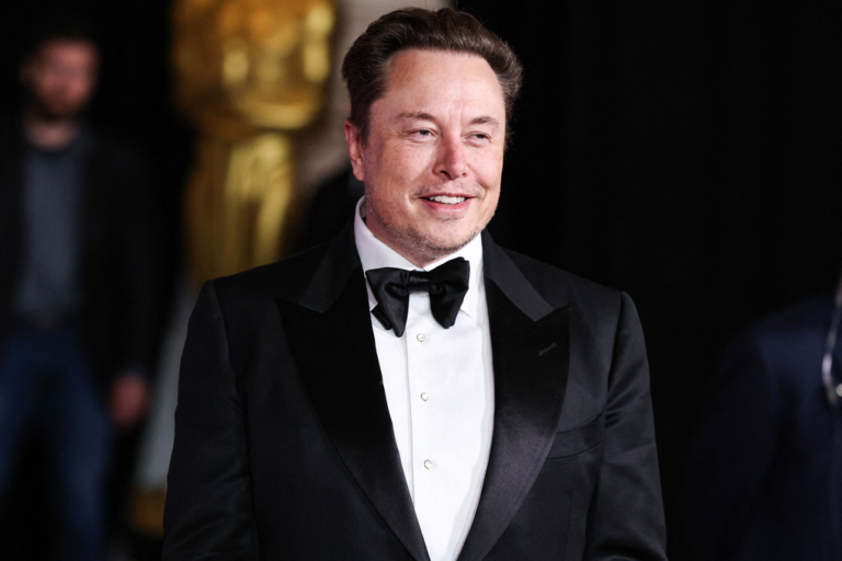 Musk đề xuất các công ty AI tự giám sát lẫn nhau