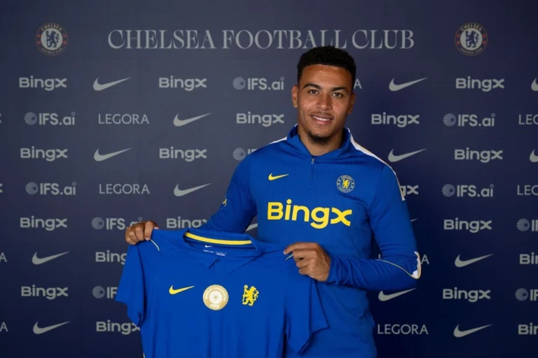 Chelsea công bố cầu thủ người Anh đắt giá nhất lịch sử