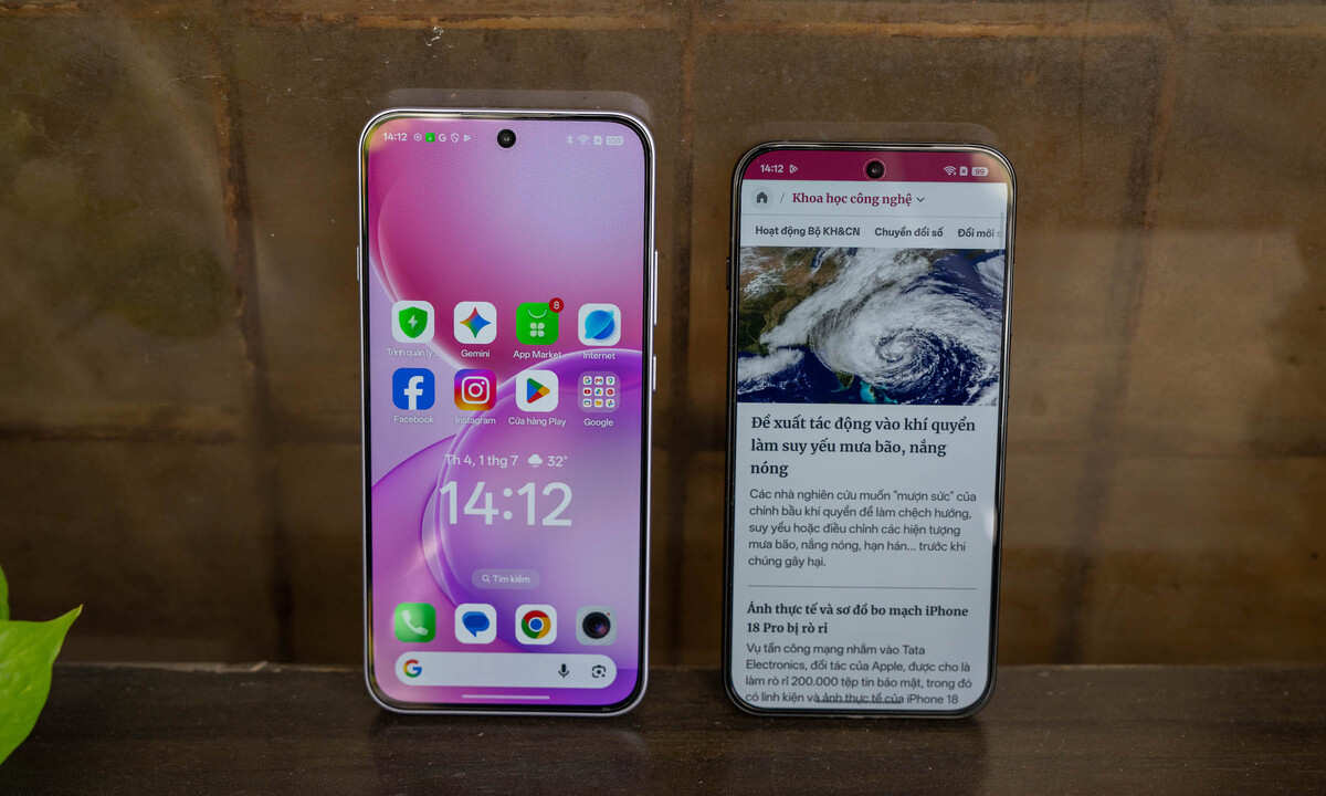 Bộ ba vẫn sử dụng tấm nền AMOLED nhưng thay đổi về kích thước và tần số quét. Trong đó, 15F là 6,57 inch còn Reno 15 giảm xuống 6,32 inch, bằng 16 Pro. Hai phiên bản Reno 15F và 15 có tần số quét 120 Hz, còn mẫu Pro cao cấp nhất tăng lên 144 Hz, ngang với smartphone chuyên game. Độ sáng màn hình cũng được nâng lên 3.600 nit, gấp đôi so với mức 1.800 nit của thế hệ trước, nhờ đó việc sử dụng dưới nắng gắt tốt hơn, chi tiết hình ảnh, màu sắc hiển thị rõ không bị bóng.
