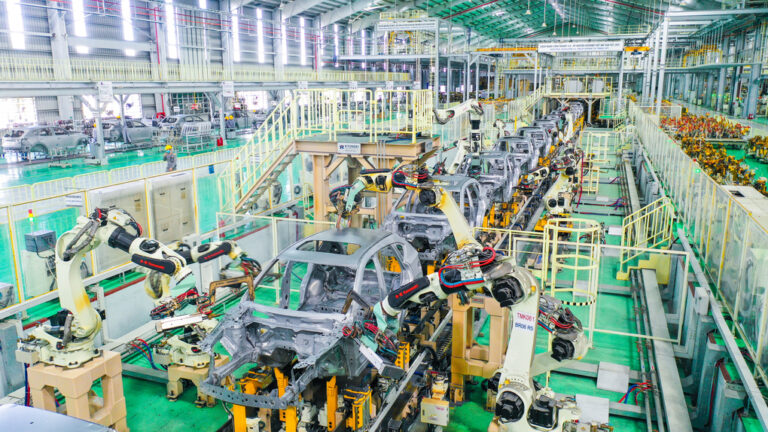 Đề xuất hỗ trợ 50% lãi vay để doanh nghiệp đổi mới công nghệ