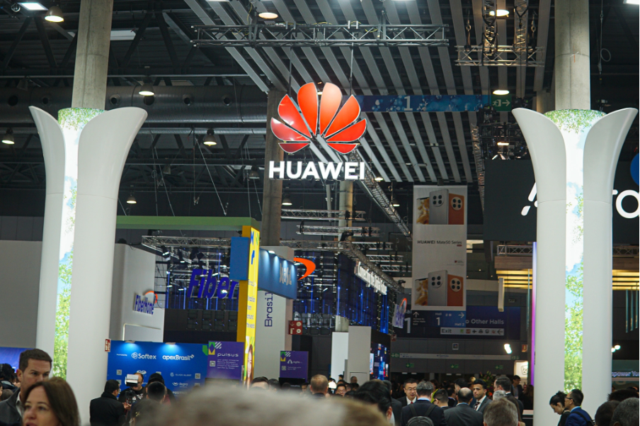 Gian hàng của Huawei tại triển lãm MWC tháng 2/2023. Ảnh: Lưu Quý