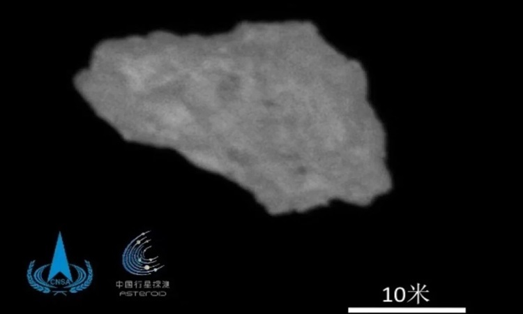 Tàu Trung Quốc vượt 1 tỷ km để lấy mẫu vật tiểu hành tinh