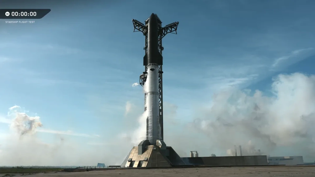 Tên lửa Starship V3 tại bãi phóng Starbase của SpaceX ở Texas, Mỹ, ngày 16/7. Ảnh: SpaceX