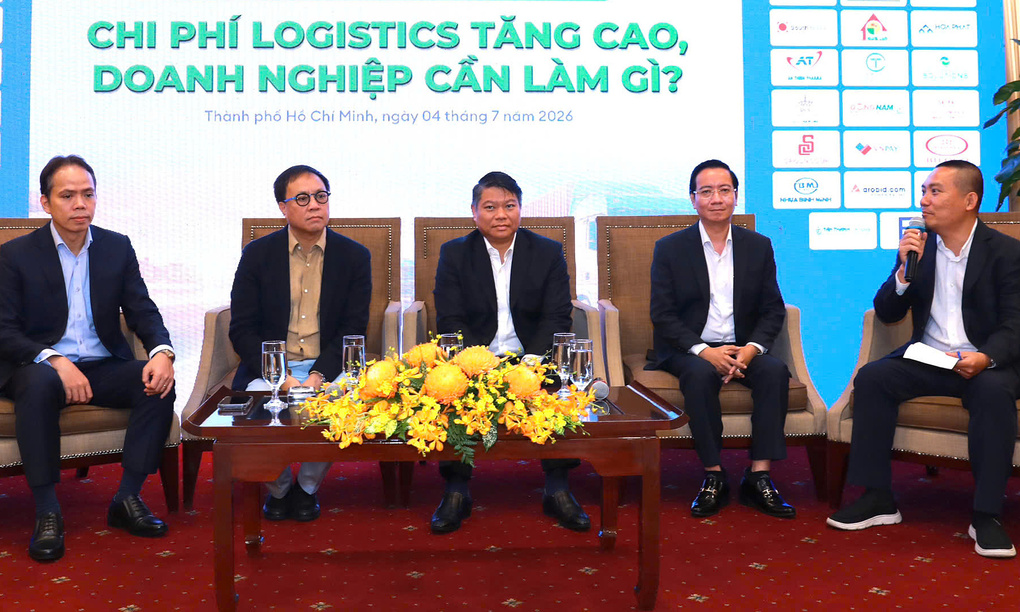 Các doanh nghiệp chia sẻ tại hội nghị sáng 4/6 ở TP HCM. Ảnh: Hoàng Chương
