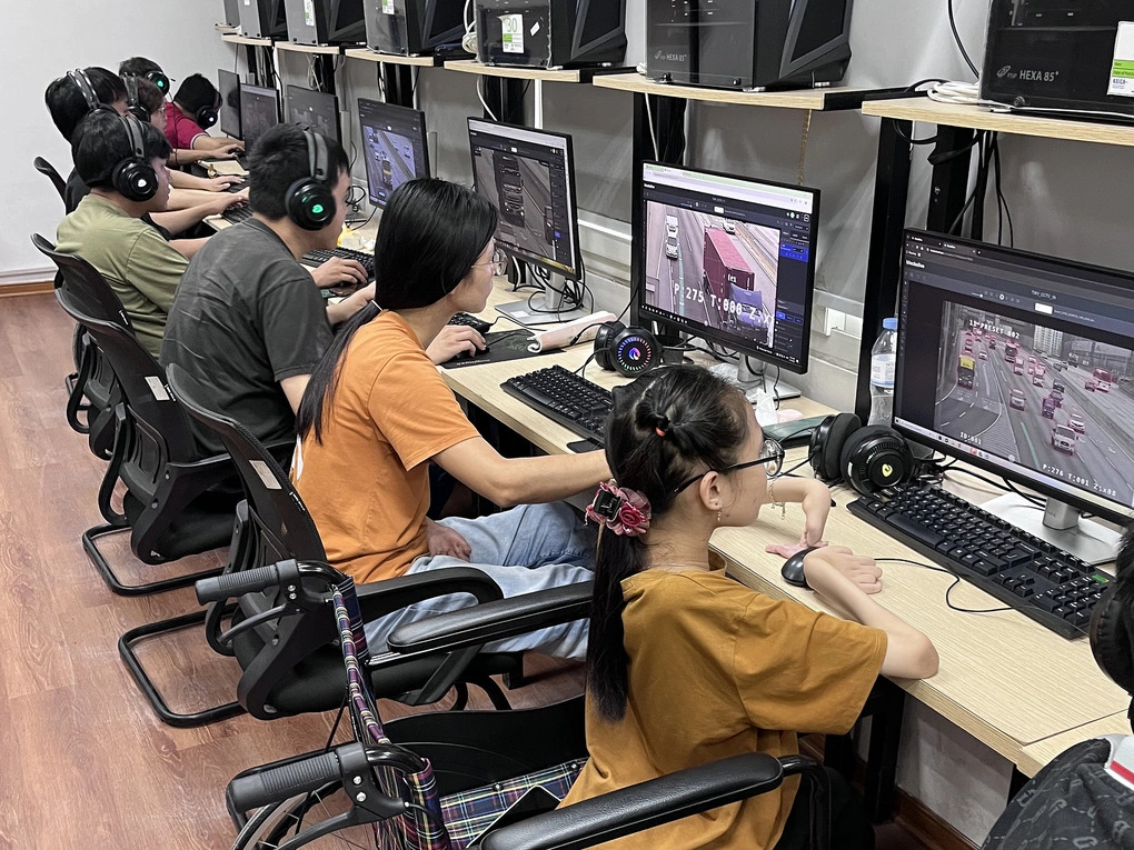 Khoá đào tạo về AI, dán nhãn dữ liệu cho người khuyết tật do Đại học RMIT tổ chức. Ảnh: RMIT