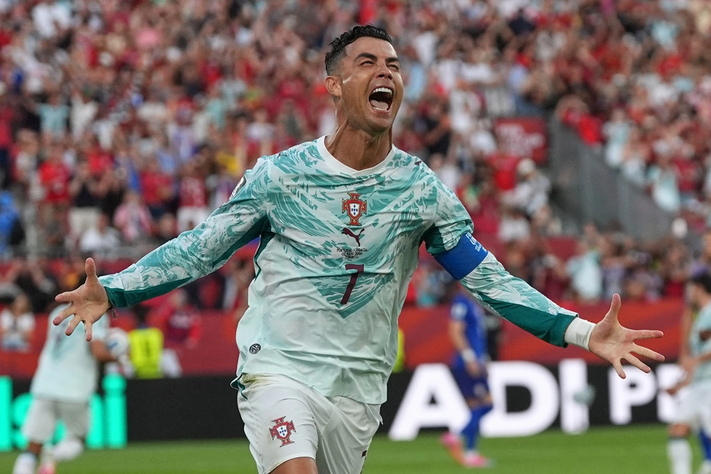 Tranh cãi việc Ronaldo nhận giải hay nhất trận thắng Croatia
