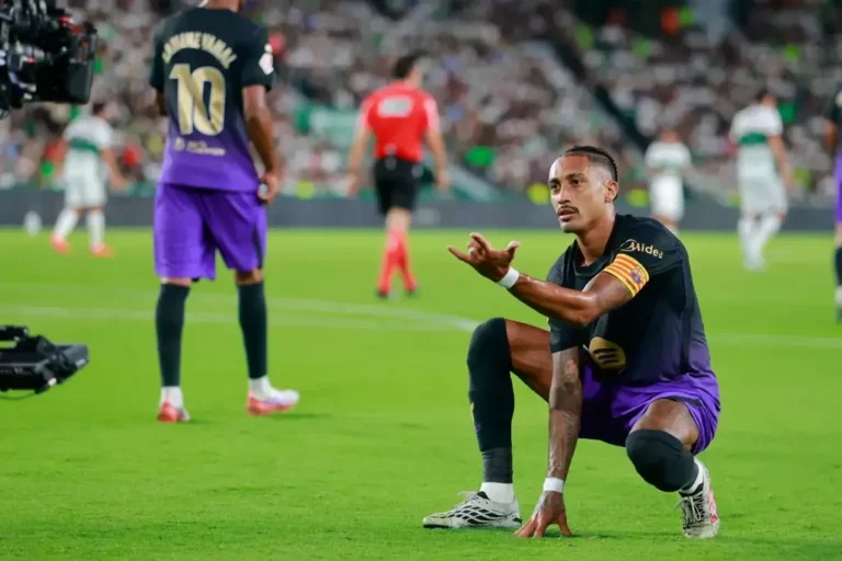 Barca đại thắng trận ra quân La Liga