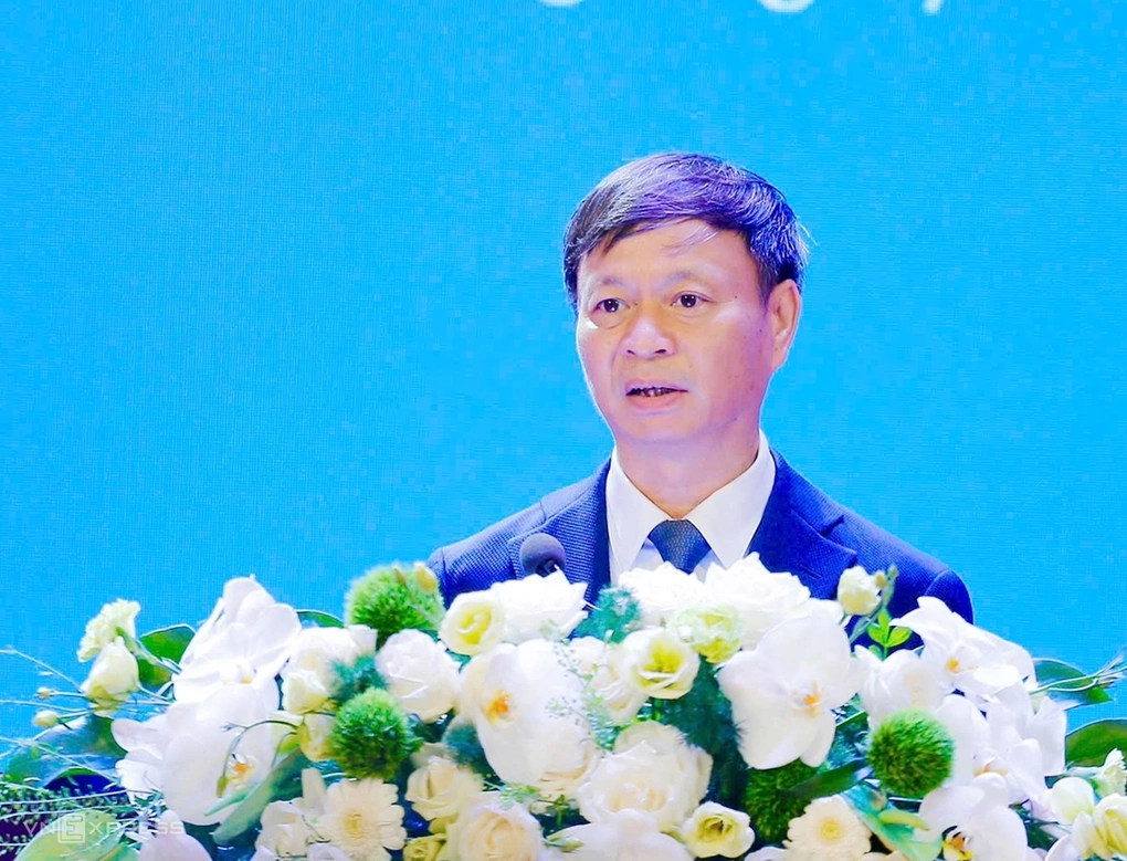 Thứ trưởng Bộ Khoa học và Công nghệ Hoàng Minh phát biểu tại Techfest Hải Phòng 2026. Ảnh: Lê Tân