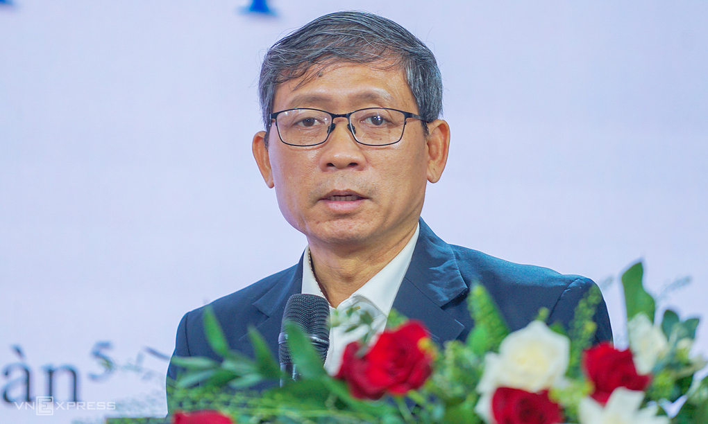 Ông Nguyễn Văn Hiếu, Chủ tịch Hội công nghệ vi mạch bán dẫn TP HCM (HSIA), phát biểu tại sự kiện. Ảnh: Bảo Lâm