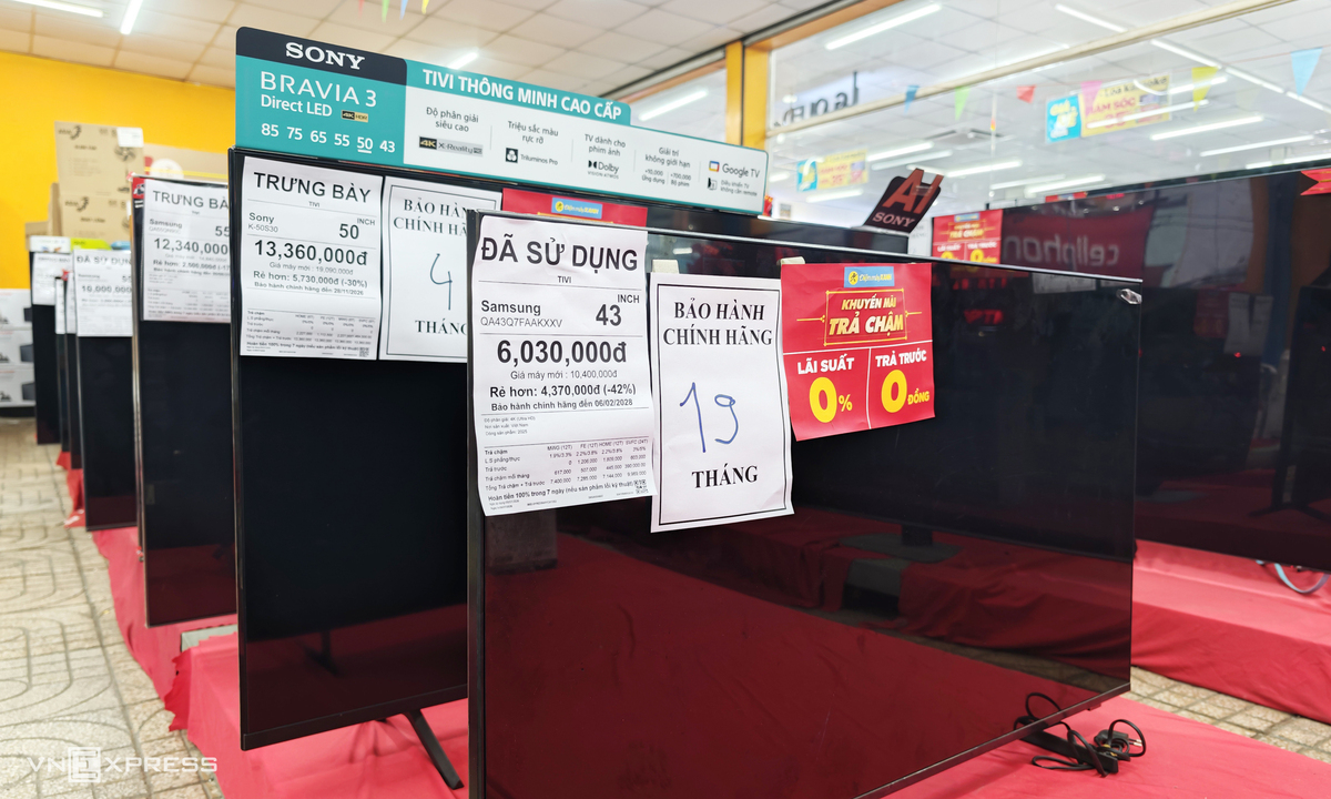 Có nên mua TV trưng bày, đã qua sử dụng tại siêu thị điện máy?